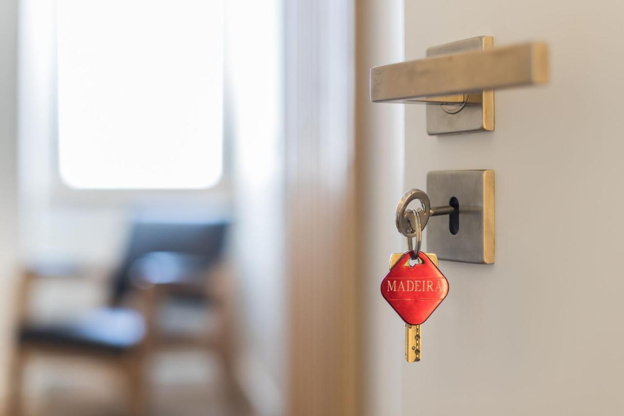 Lisbon Airport Suites ภายนอก รูปภาพ