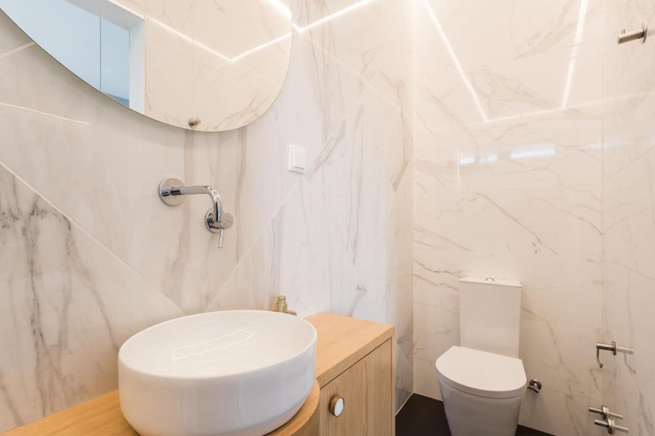 Lisbon Airport Suites ภายนอก รูปภาพ