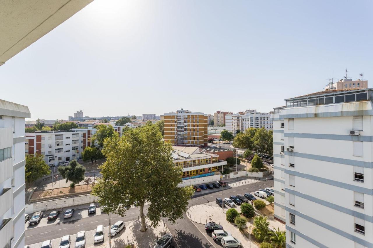 Lisbon Airport Suites ภายนอก รูปภาพ